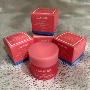Lip Mask